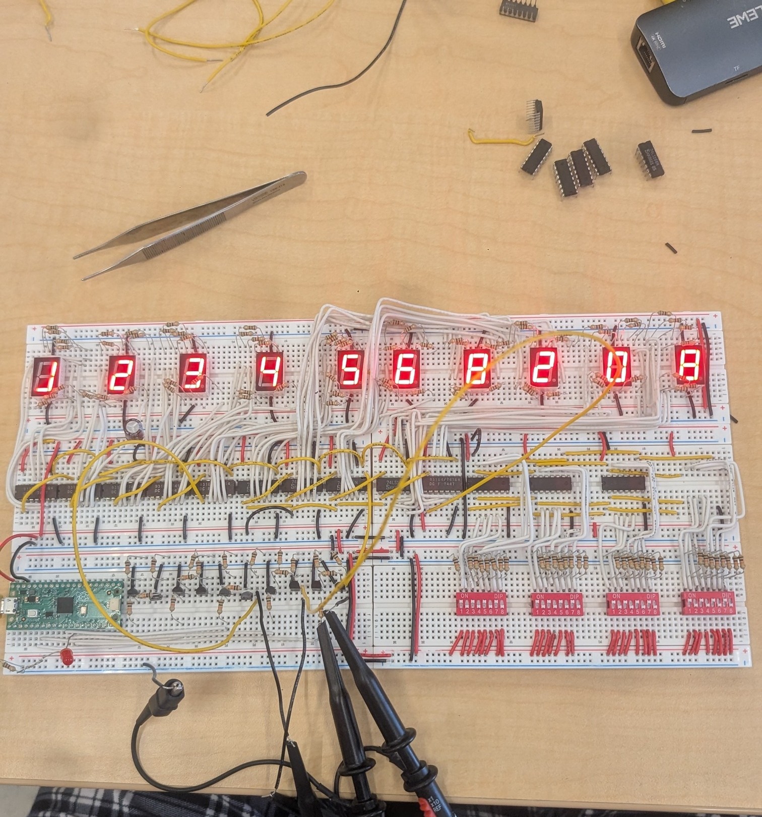 Microprocessors Final Project: PicoWord 32